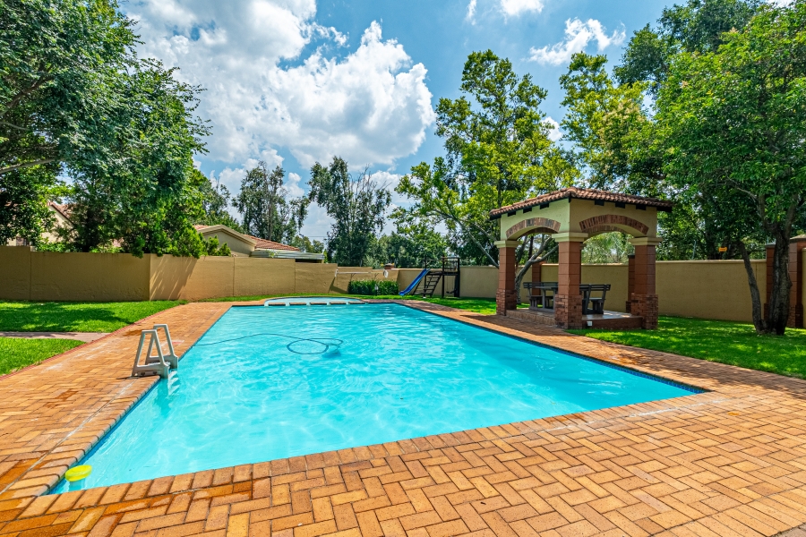 3 Bedroom Property for Sale in Douglasdale Gauteng