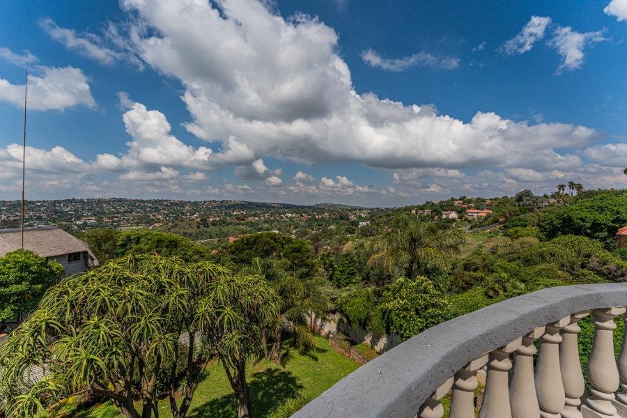 5 Bedroom Property for Sale in Roodekrans Gauteng