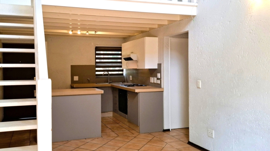 1 Bedroom Property for Sale in Douglasdale Gauteng