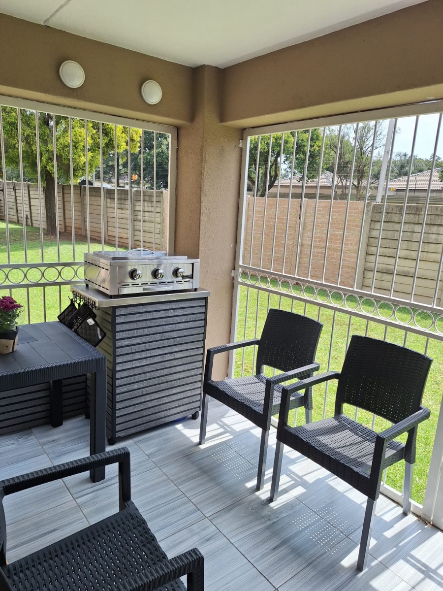 2 Bedroom Property for Sale in Beyers Park Gauteng