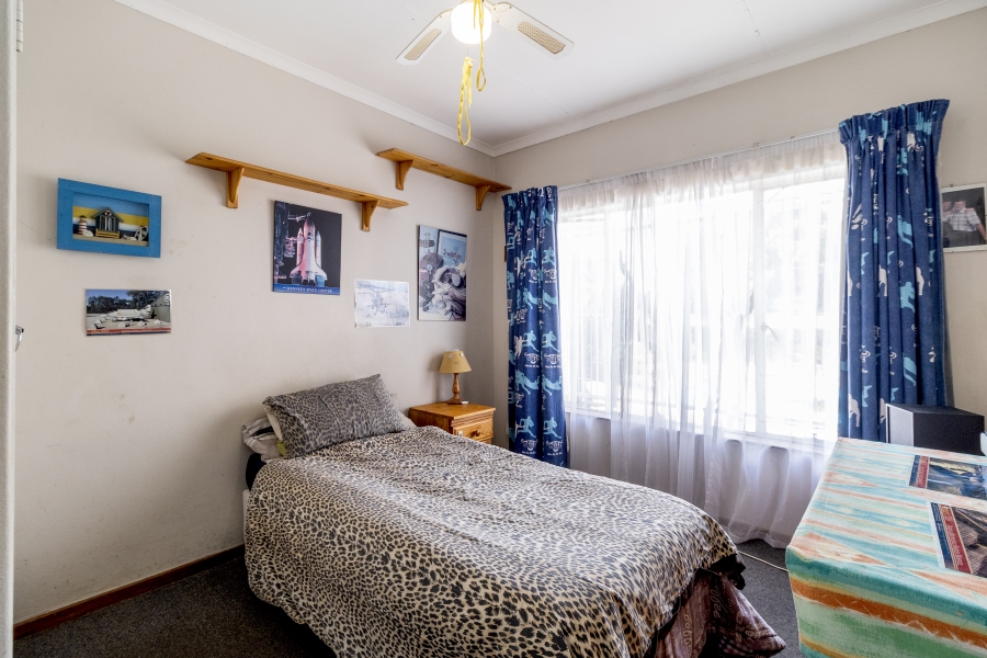 6 Bedroom Property for Sale in Monument Park Gauteng