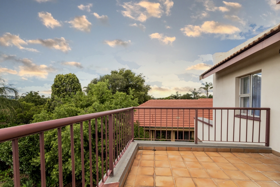 6 Bedroom Property for Sale in Monument Park Gauteng