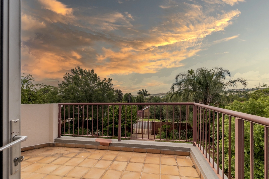 6 Bedroom Property for Sale in Monument Park Gauteng