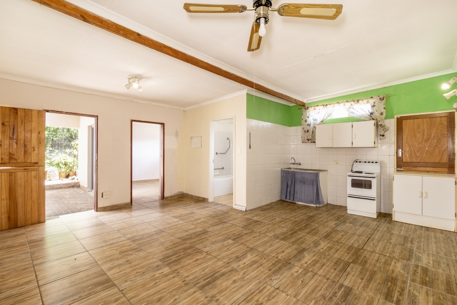 6 Bedroom Property for Sale in Monument Park Gauteng