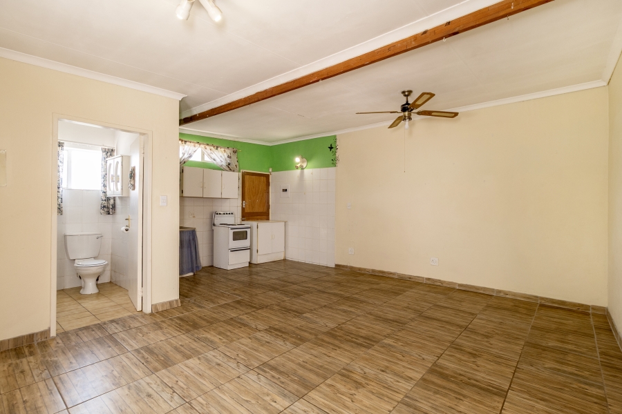 6 Bedroom Property for Sale in Monument Park Gauteng