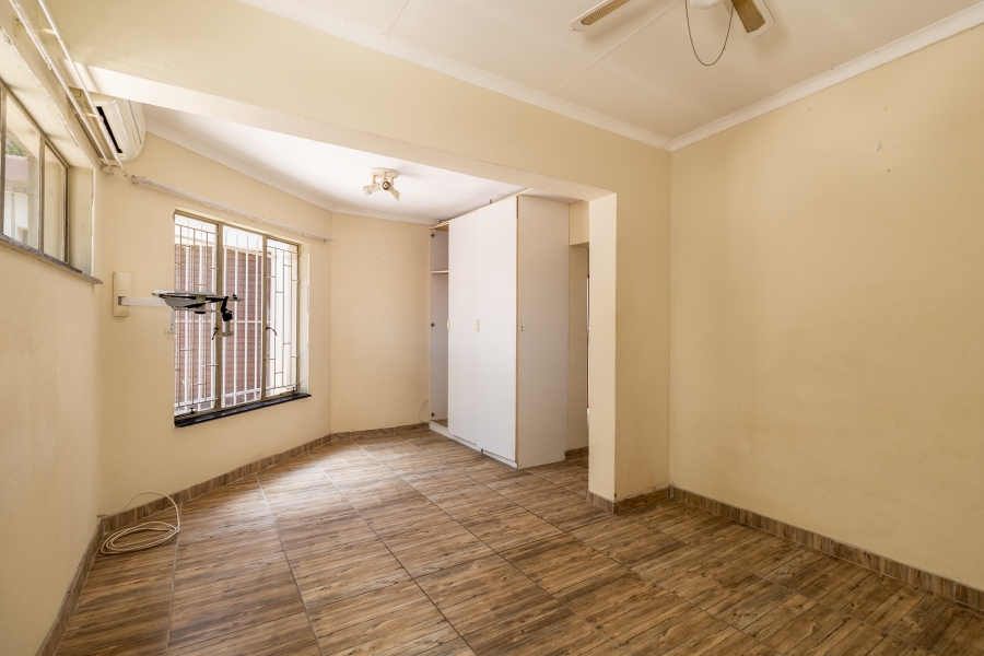 6 Bedroom Property for Sale in Monument Park Gauteng