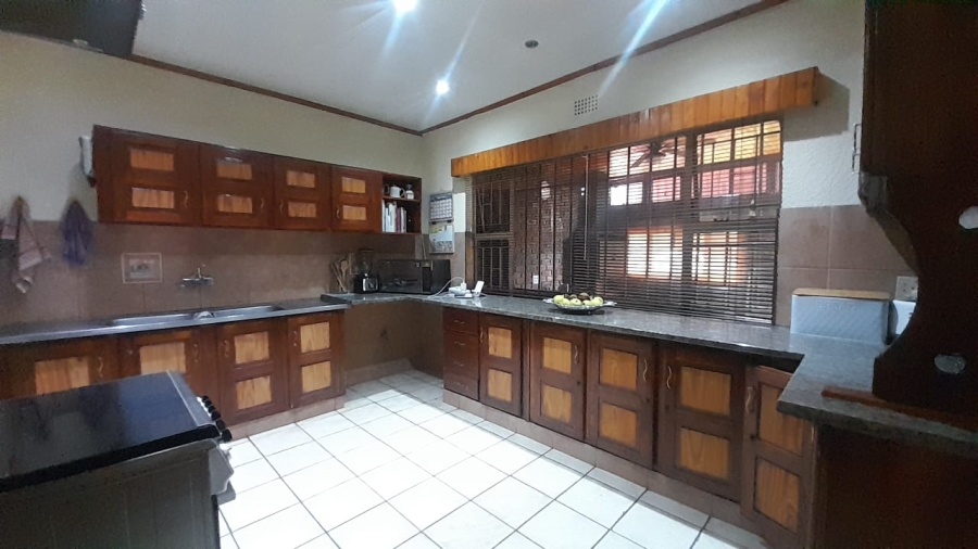 To Let 3 Bedroom Property for Rent in Falcon Ridge Gauteng