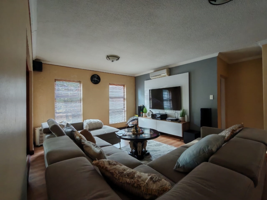 3 Bedroom Property for Sale in Risiville Gauteng