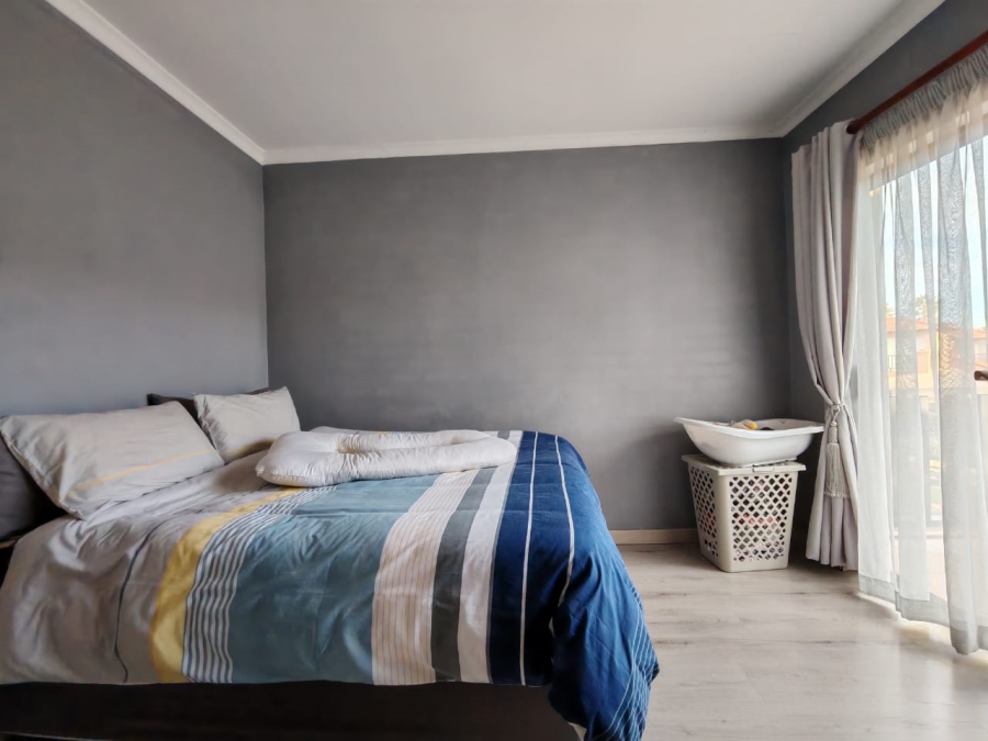 3 Bedroom Property for Sale in Risiville Gauteng