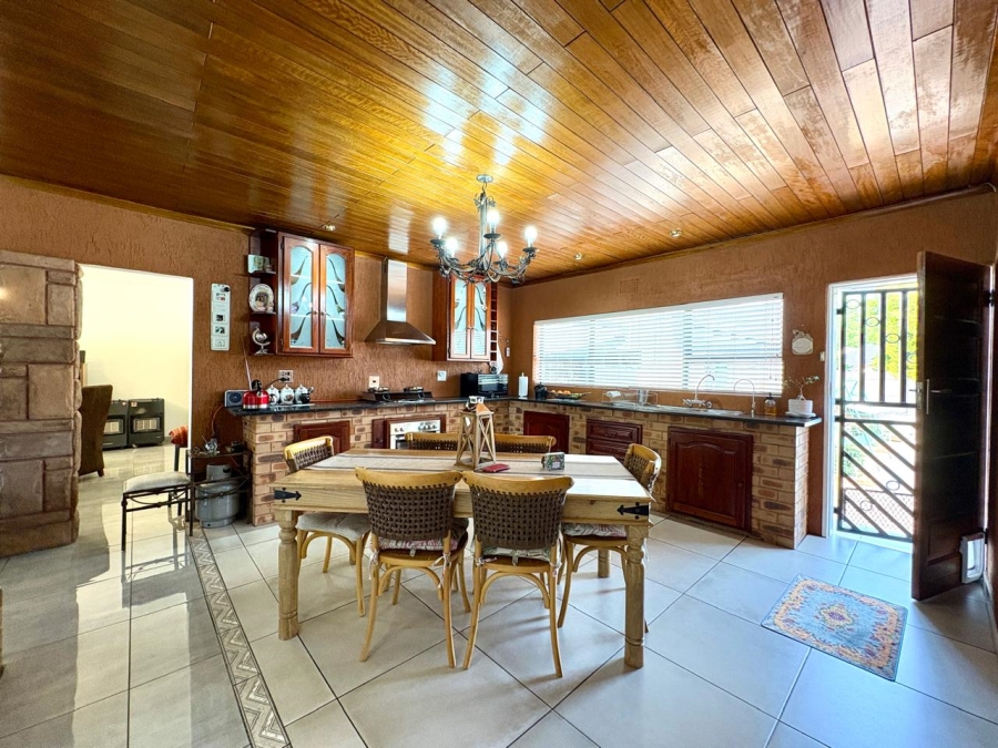 4 Bedroom Property for Sale in Dalpark Gauteng