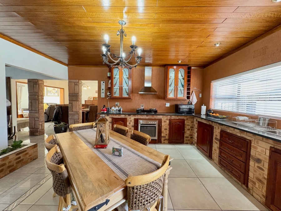 4 Bedroom Property for Sale in Dalpark Gauteng