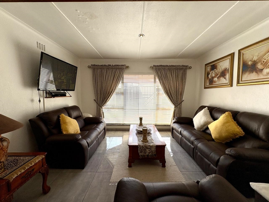 4 Bedroom Property for Sale in Dalpark Gauteng