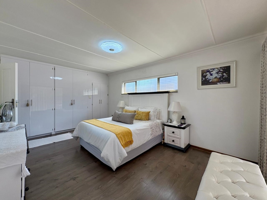 4 Bedroom Property for Sale in Dalpark Gauteng