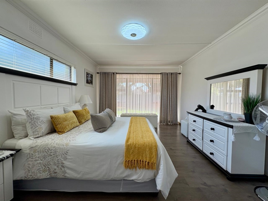 4 Bedroom Property for Sale in Dalpark Gauteng