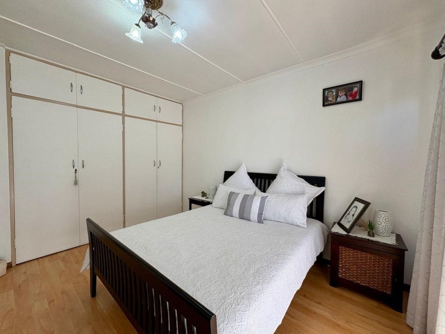 4 Bedroom Property for Sale in Dalpark Gauteng