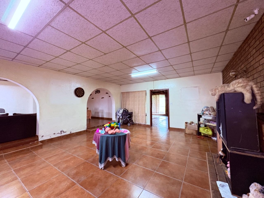 5 Bedroom Property for Sale in Brenthurst Gauteng