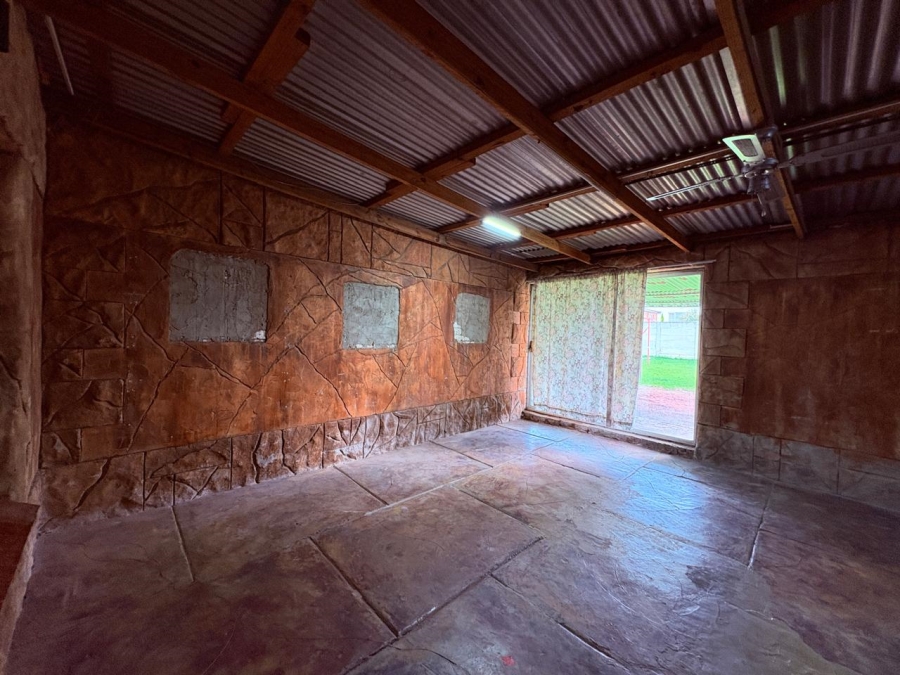 5 Bedroom Property for Sale in Brenthurst Gauteng