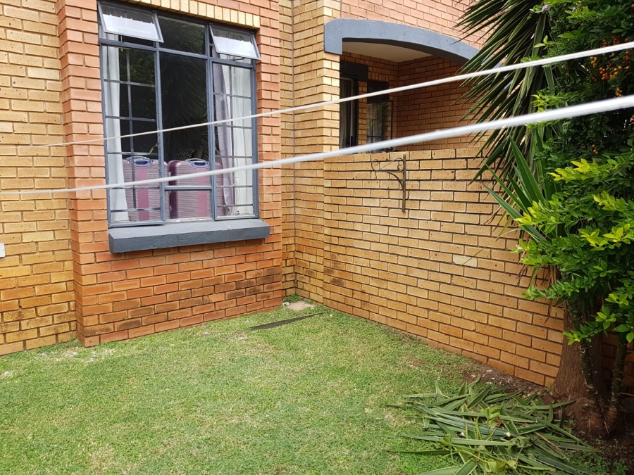 2 Bedroom Property for Sale in Equestria Gauteng