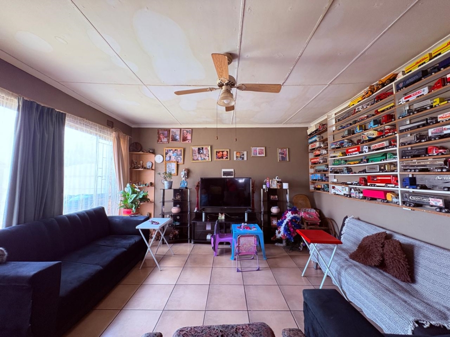 2 Bedroom Property for Sale in Brenthurst Gauteng