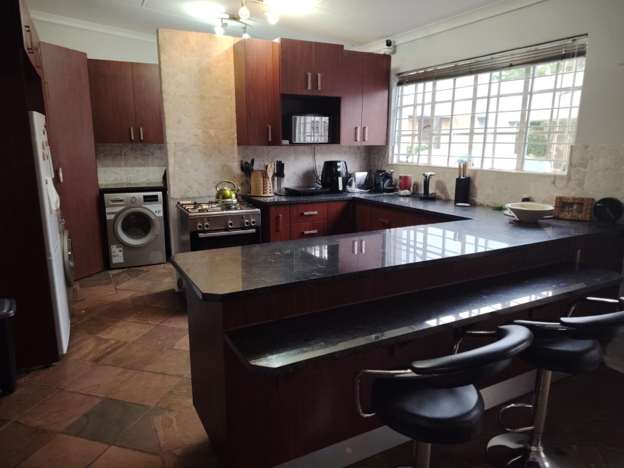 To Let 4 Bedroom Property for Rent in Monument Park Gauteng