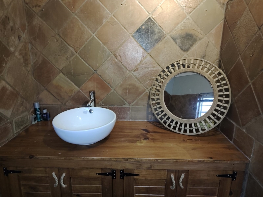 To Let 4 Bedroom Property for Rent in Monument Park Gauteng