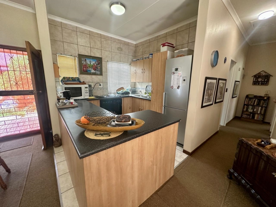 2 Bedroom Property for Sale in Sunair Park Gauteng
