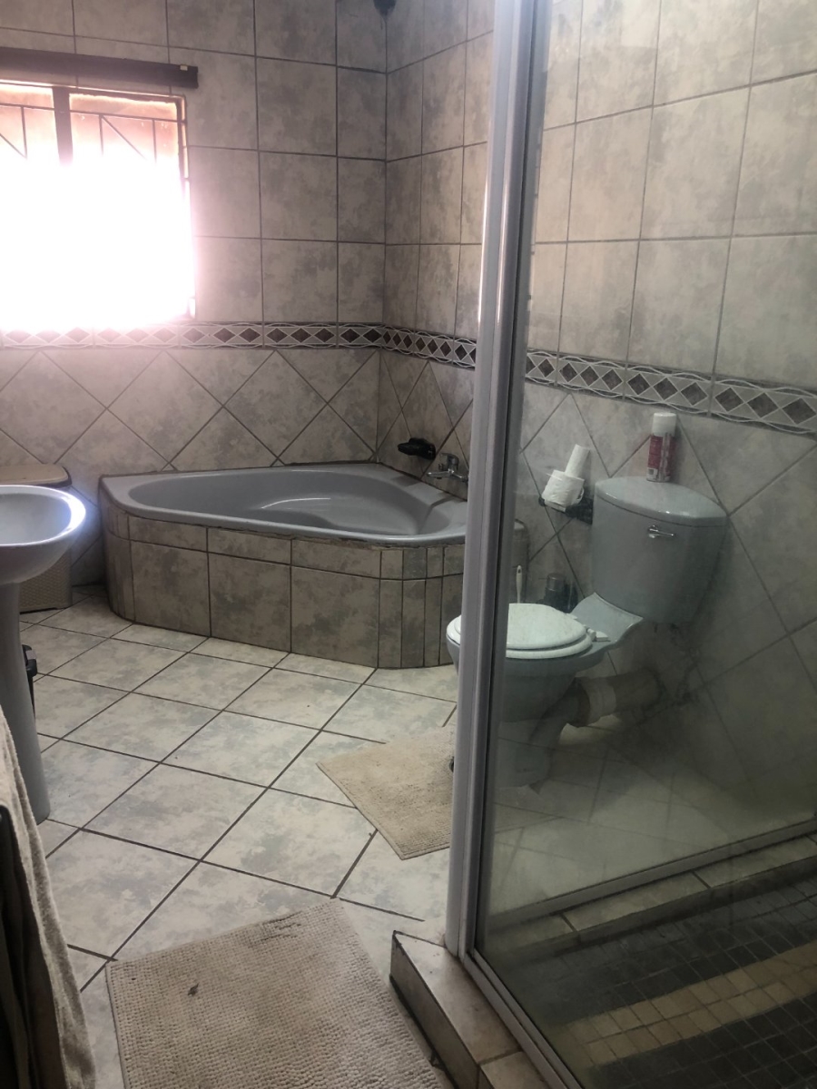 3 Bedroom Property for Sale in Downbern S H Gauteng