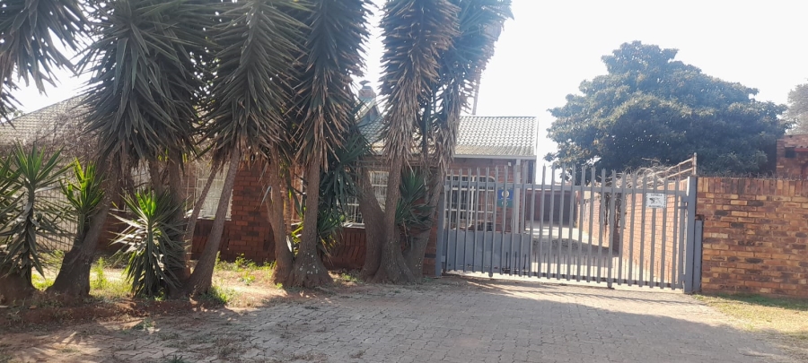 3 Bedroom Property for Sale in Riversdale Gauteng