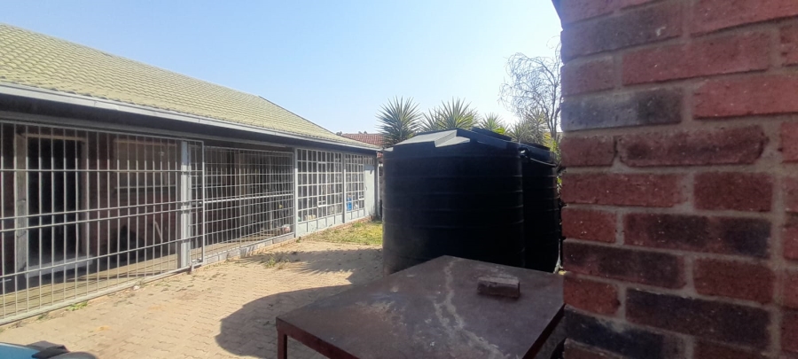 3 Bedroom Property for Sale in Riversdale Gauteng