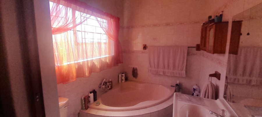 3 Bedroom Property for Sale in Riversdale Gauteng
