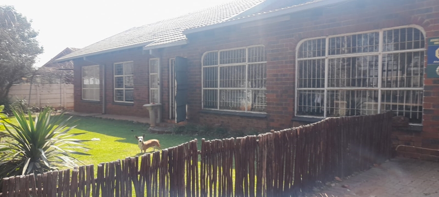 3 Bedroom Property for Sale in Riversdale Gauteng