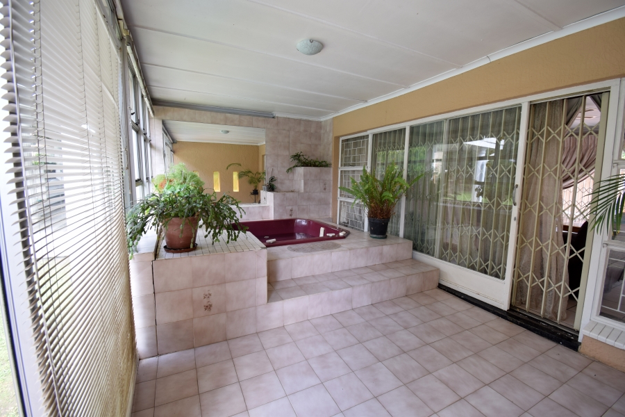 5 Bedroom Property for Sale in Dalpark Gauteng