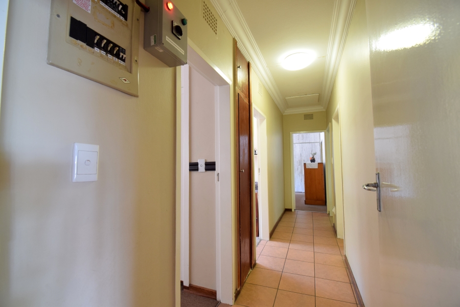 5 Bedroom Property for Sale in Dalpark Gauteng