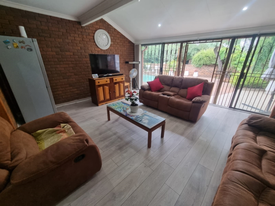 4 Bedroom Property for Sale in Parkrand Gauteng