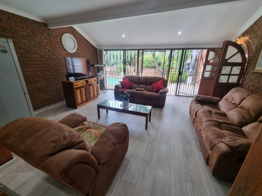 4 Bedroom Property for Sale in Parkrand Gauteng