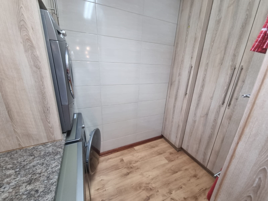 4 Bedroom Property for Sale in Parkrand Gauteng