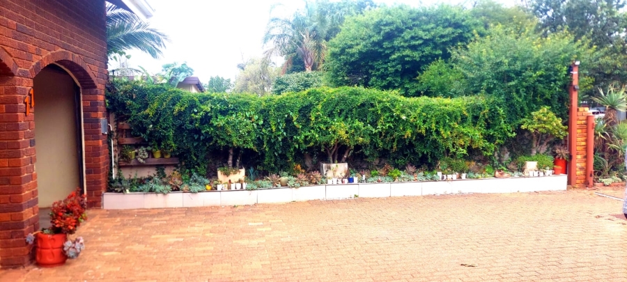 4 Bedroom Property for Sale in Parkrand Gauteng