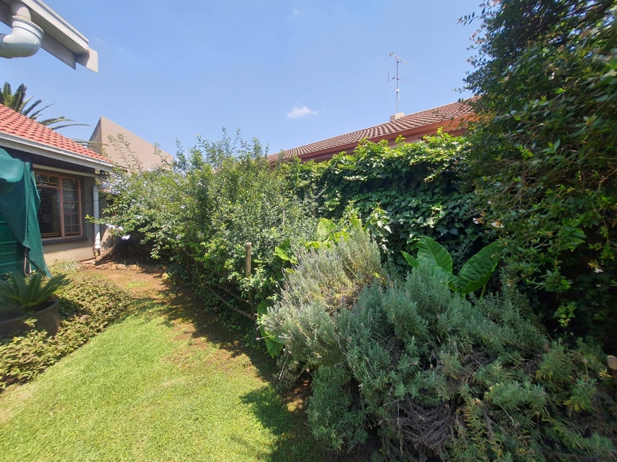 4 Bedroom Property for Sale in Vanderbijlpark SE 6 Gauteng