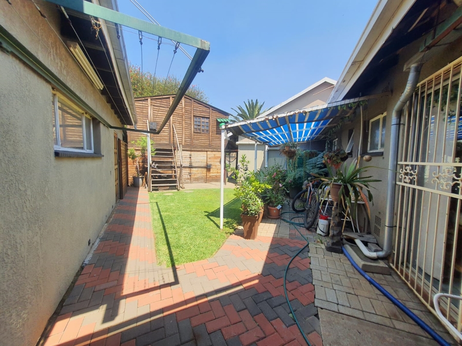 4 Bedroom Property for Sale in Vanderbijlpark SE 6 Gauteng