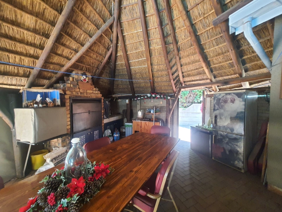 4 Bedroom Property for Sale in Vanderbijlpark SE 6 Gauteng