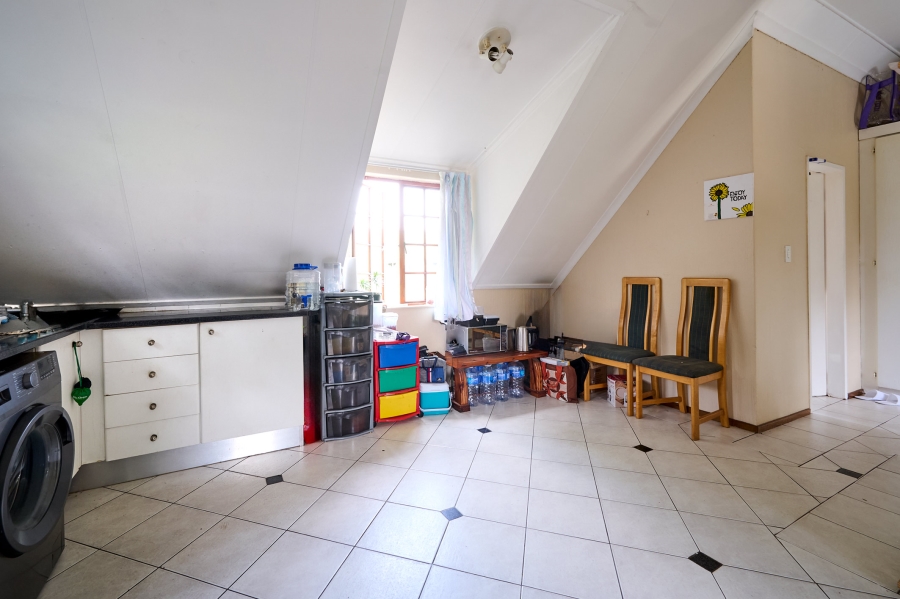 1 Bedroom Property for Sale in Halfway Gardens Gauteng