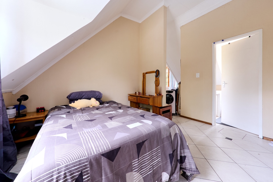 1 Bedroom Property for Sale in Halfway Gardens Gauteng