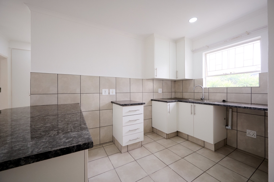 2 Bedroom Property for Sale in Vorna Valley Gauteng