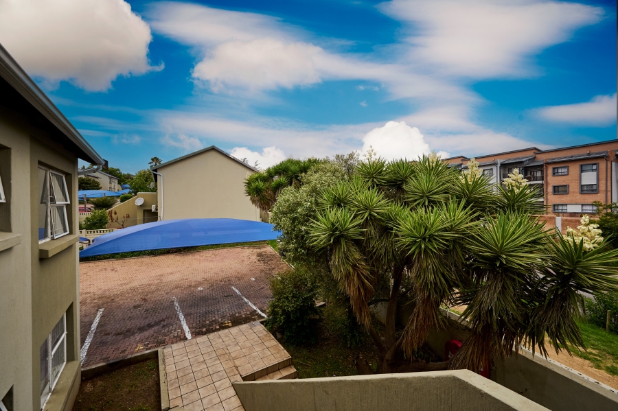 2 Bedroom Property for Sale in Vorna Valley Gauteng