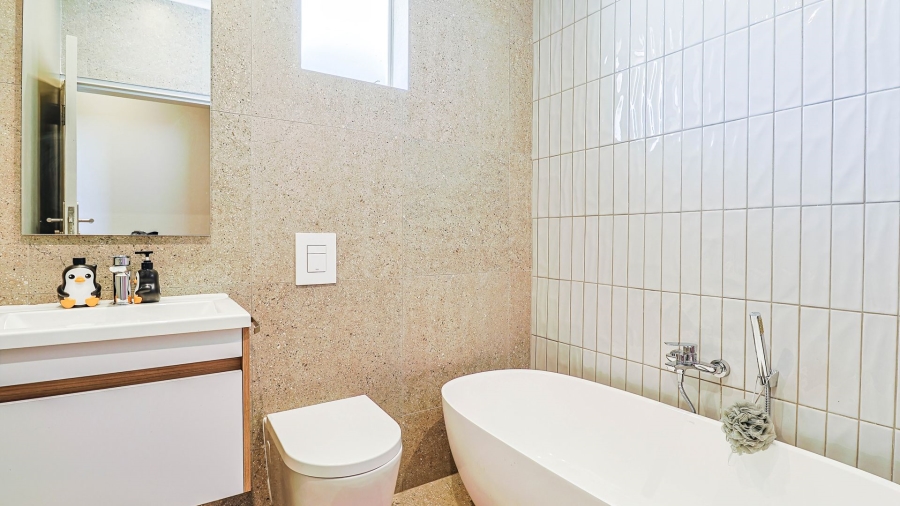 3 Bedroom Property for Sale in Waterkloof Ridge Gauteng