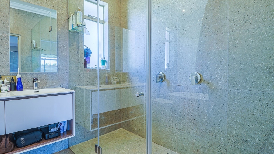 3 Bedroom Property for Sale in Waterkloof Ridge Gauteng