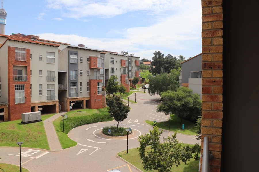 To Let 0 Bedroom Property for Rent in Houghton Estate Gauteng