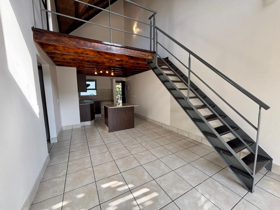 To Let 2 Bedroom Property for Rent in Douglasdale Gauteng