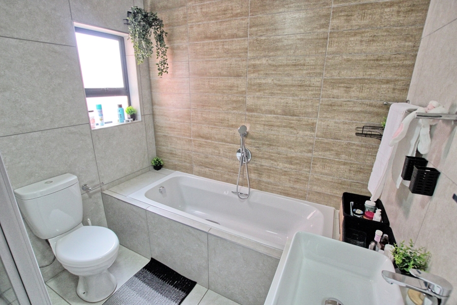 To Let 2 Bedroom Property for Rent in Irene Gauteng