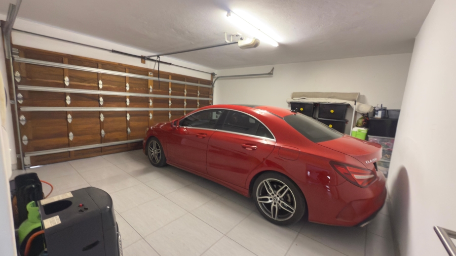 To Let 3 Bedroom Property for Rent in Fourways Gauteng